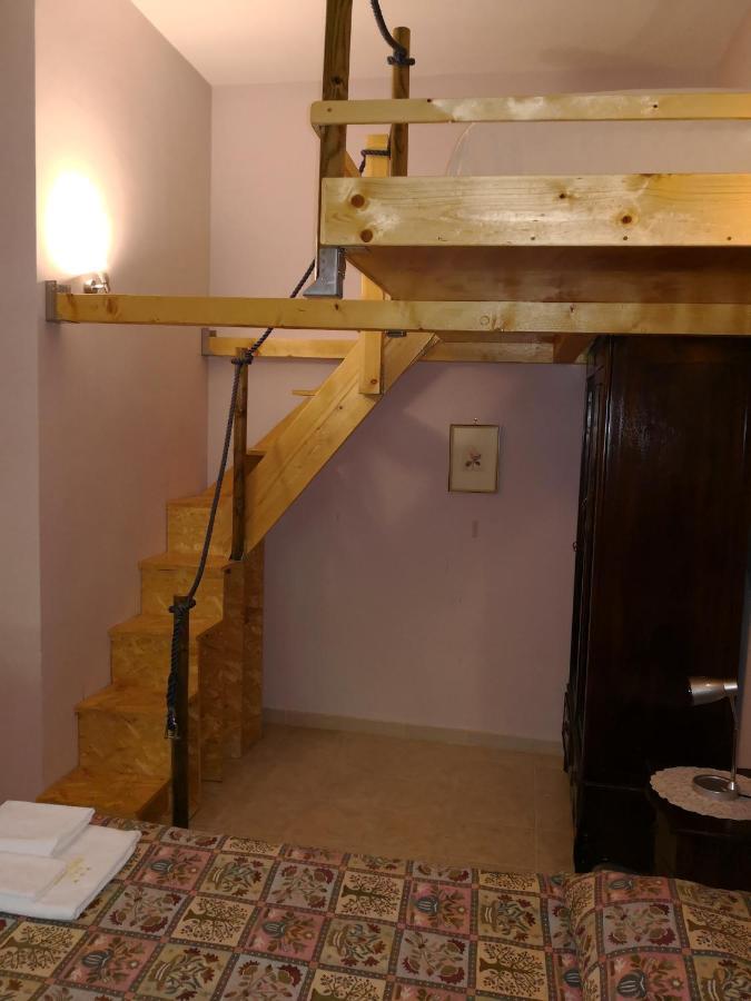 B&B Ex Magazzeno Barlotti Paestum Buitenkant foto