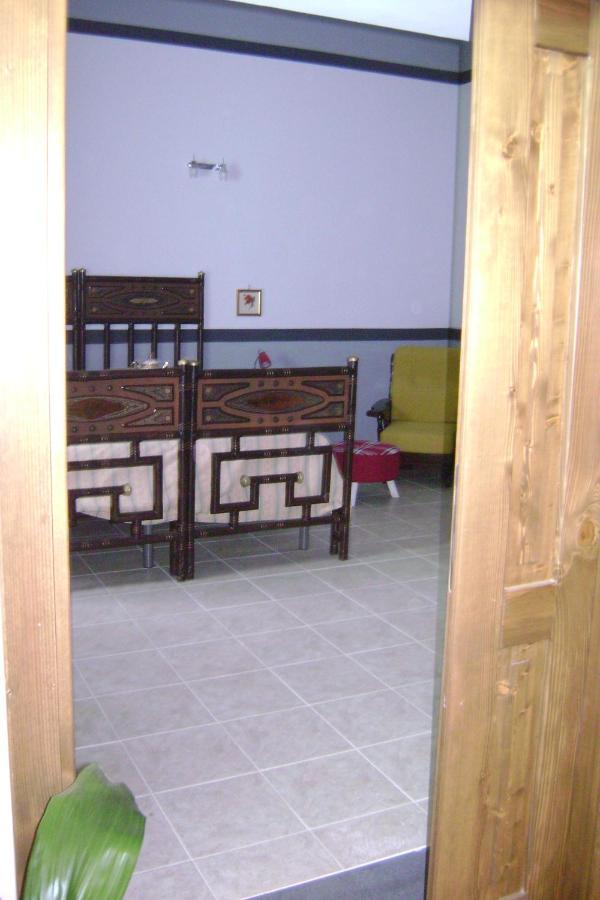 B&B Ex Magazzeno Barlotti Paestum Buitenkant foto
